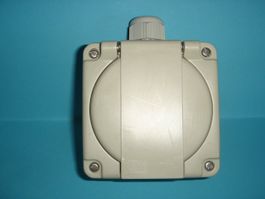 Steckdose NAP 3xT13 IP 55 Feller aus Rückbau