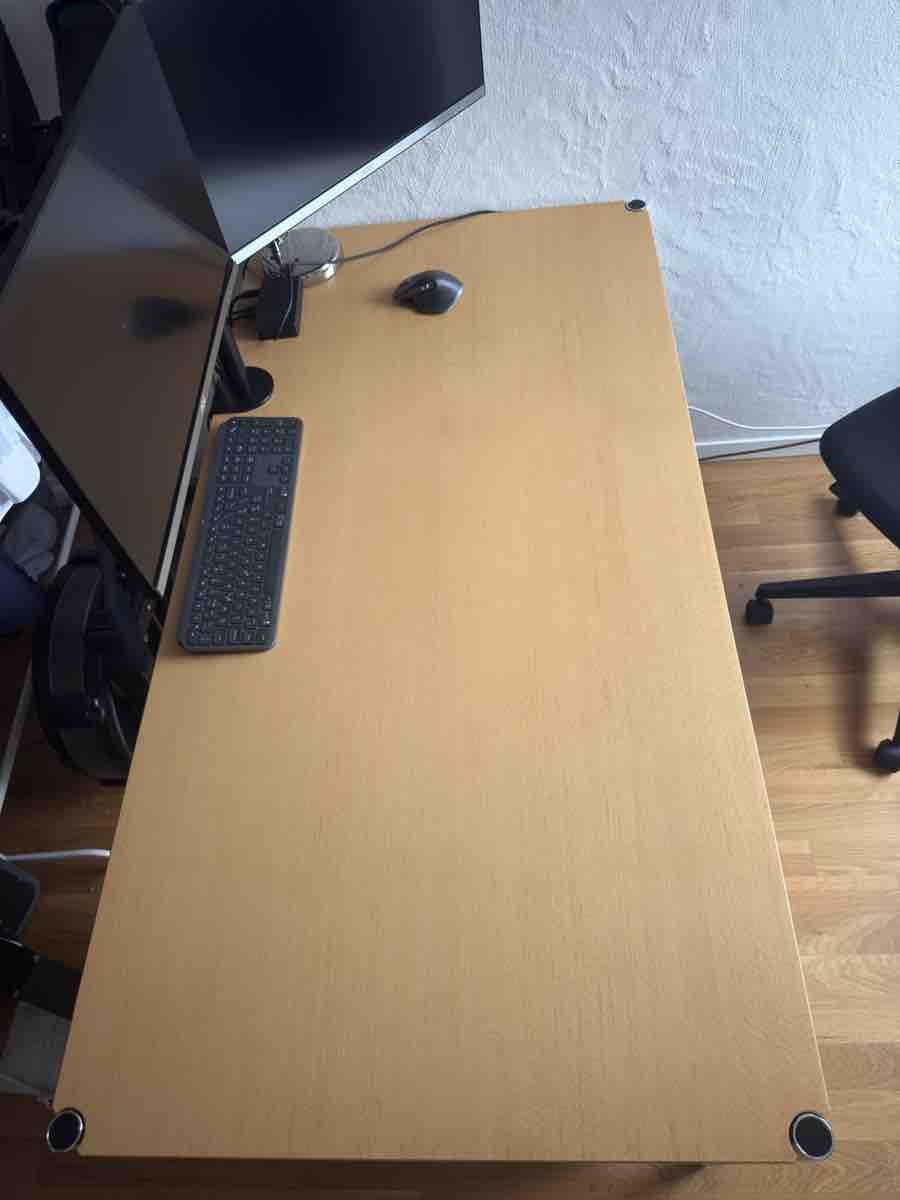 USM Schreibtische: USM Haller Bürotisch Buche – Gebraucht aus Volketswil von Semai1 1