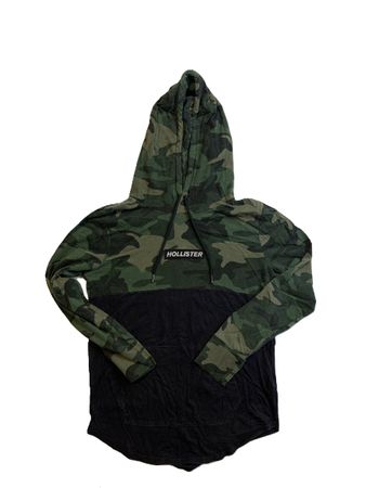 Hollister Pullover, Size S