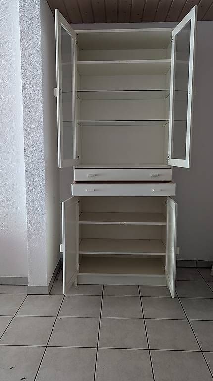 Vetrine: Glasvitrine weiss – Usato da Wichtrach venduto da manani91 1