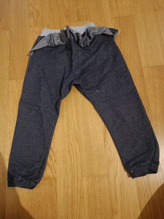Hose Grösse 92