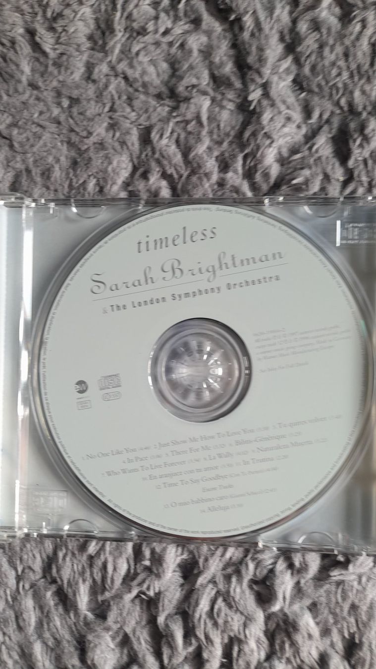 CD: SARAH BRIGHTMAN     TIMELESS      CD – Usato da Wetzikon ZH venduto da Ramones01 2