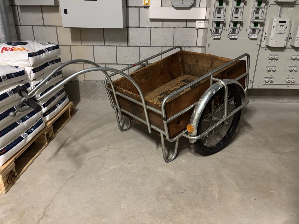 Rimorchi: Velo Mofaanhänger robust  – Usato da Kallnach venduto da Chaesi89