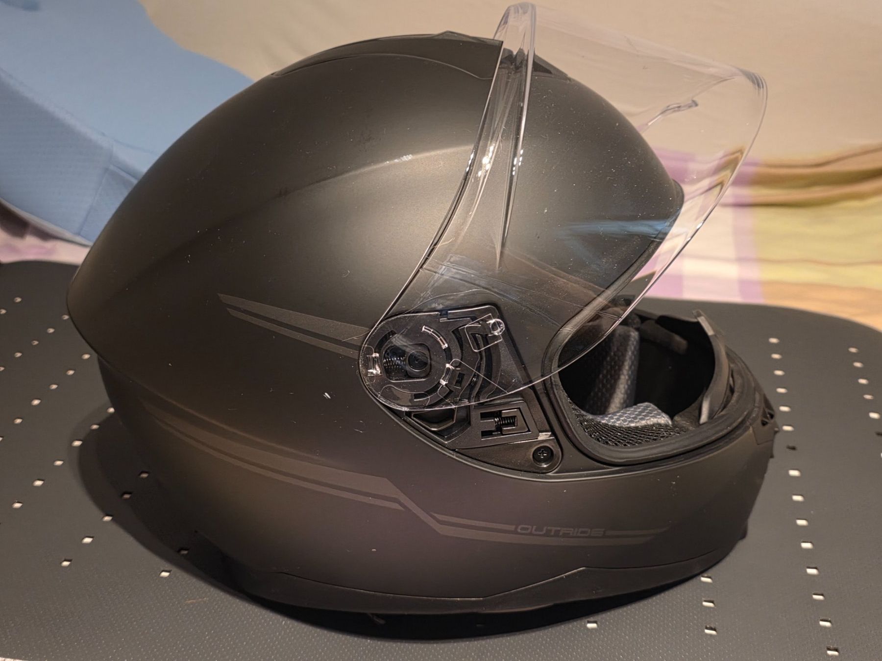 Sena Helme & Visiere: Sena Motorradhelm OutRide mit integrierte Bluetooth Intercom – Gebraucht aus Trüllikon von eppi77 3