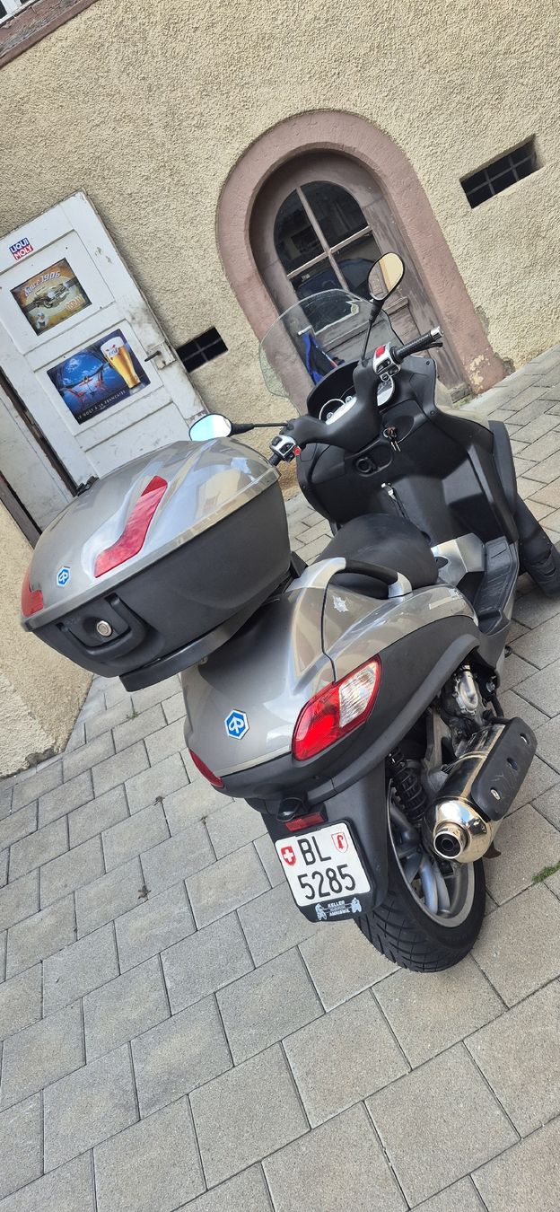 Piaggio Scooters: Piaggio MP3 400 – Gebraucht aus liedertswil von towa68 3