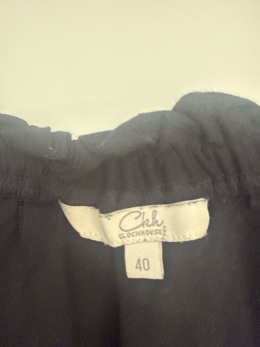 C&A Tops: Damen-Top schwarz Grösse 40 – D'occasion à Zürich par Hugsy30 1