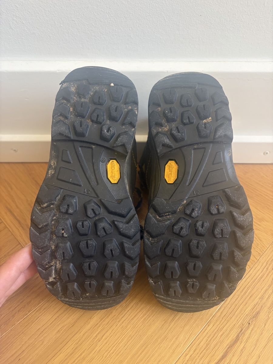 Lowa Scarpe da uomo: Lowa Wanderschuhe Grösse 31 – Usato da Basel venduto da Bale2014 3