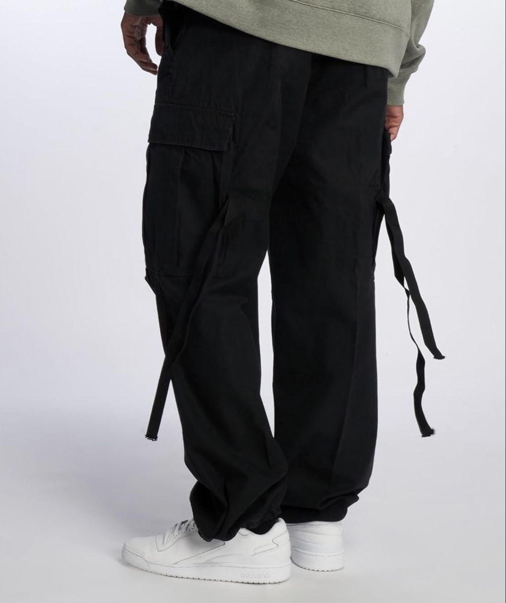 Pantaloni: Brandit Black Cargo Pants, Size 34 – Usato da Zürich venduto da sar_bv7l 1