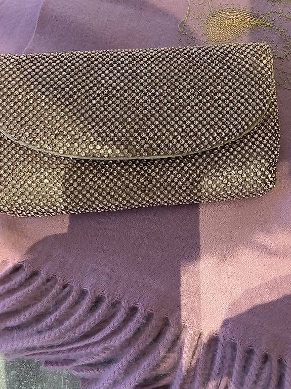 Borse da donna: Pochette con stras per cerimonia  – Usato da S. Vittore venduto da mar_qdm8 2