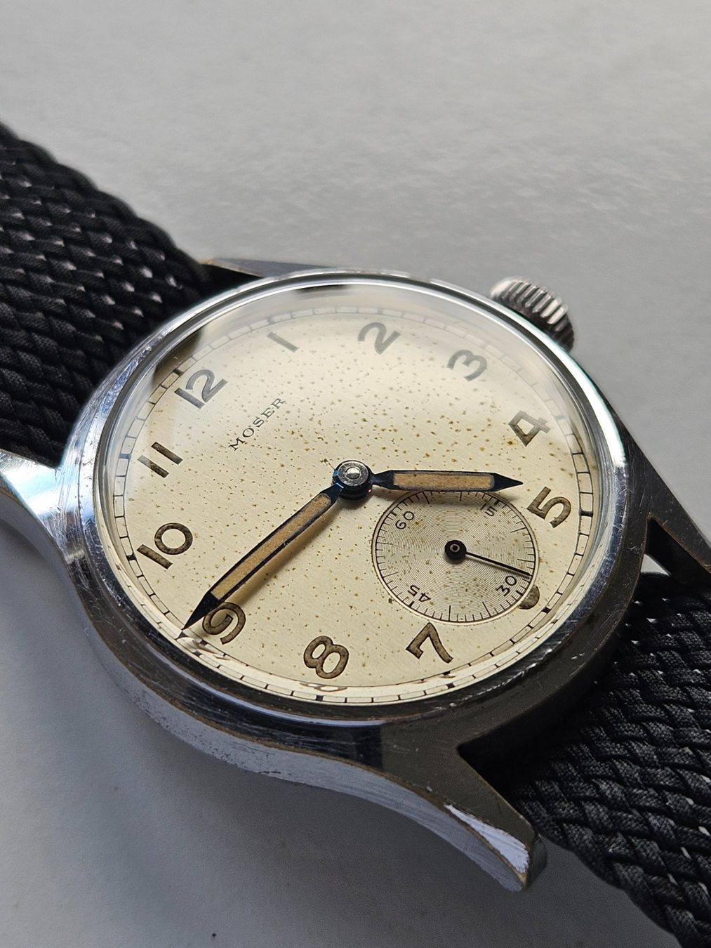 Orologi: 263 Moser dezentral – Usato da Berikon venduto da mmm21 1