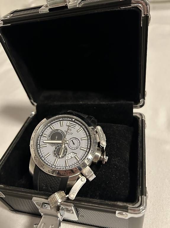 Uhren: Metall.ch Uhr in Silber – Gebraucht aus menziken von xaver76 1