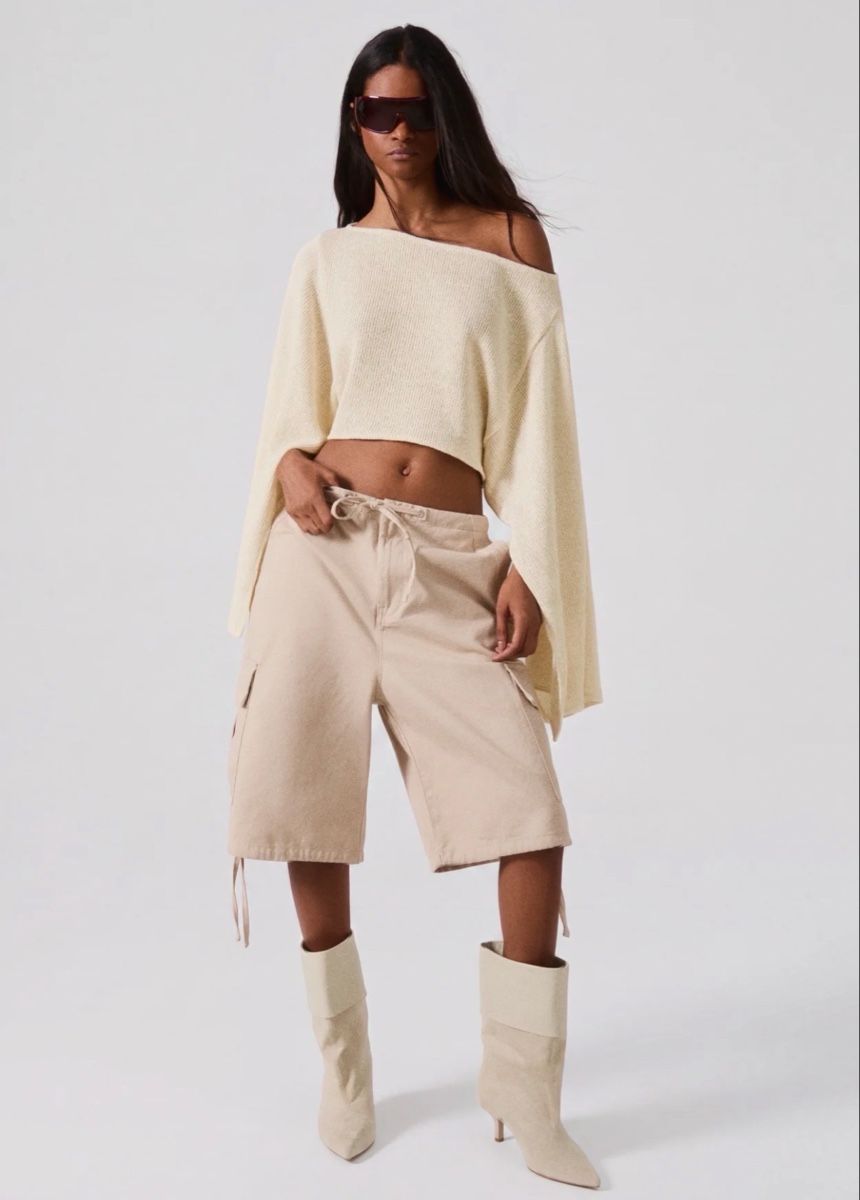 Bershka Pullover & Sweatshirts: Cropped Strickpullover Bershka – Neu (gemäss Beschreibung) aus Henau von martina_1998