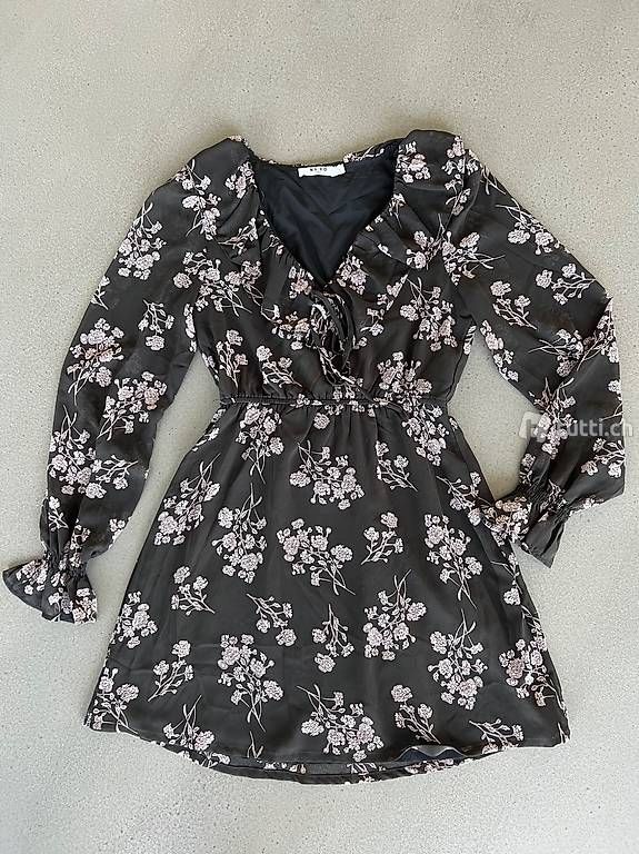 Na-kd Vestiti & Gonne: Kleid mocca/rosa Gr. 34 von NA-KD – Nuovo (secondo la descrizione) da Oberrohrdorf venduto da Augustus5 4