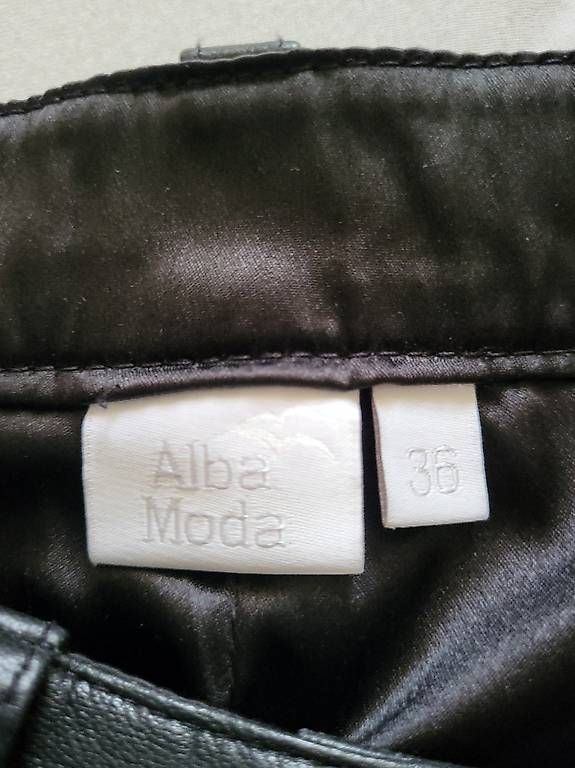 Pantaloni: Echt-Lederhose Alba Moda – Usato da Oberentfelden venduto da flo_759x
