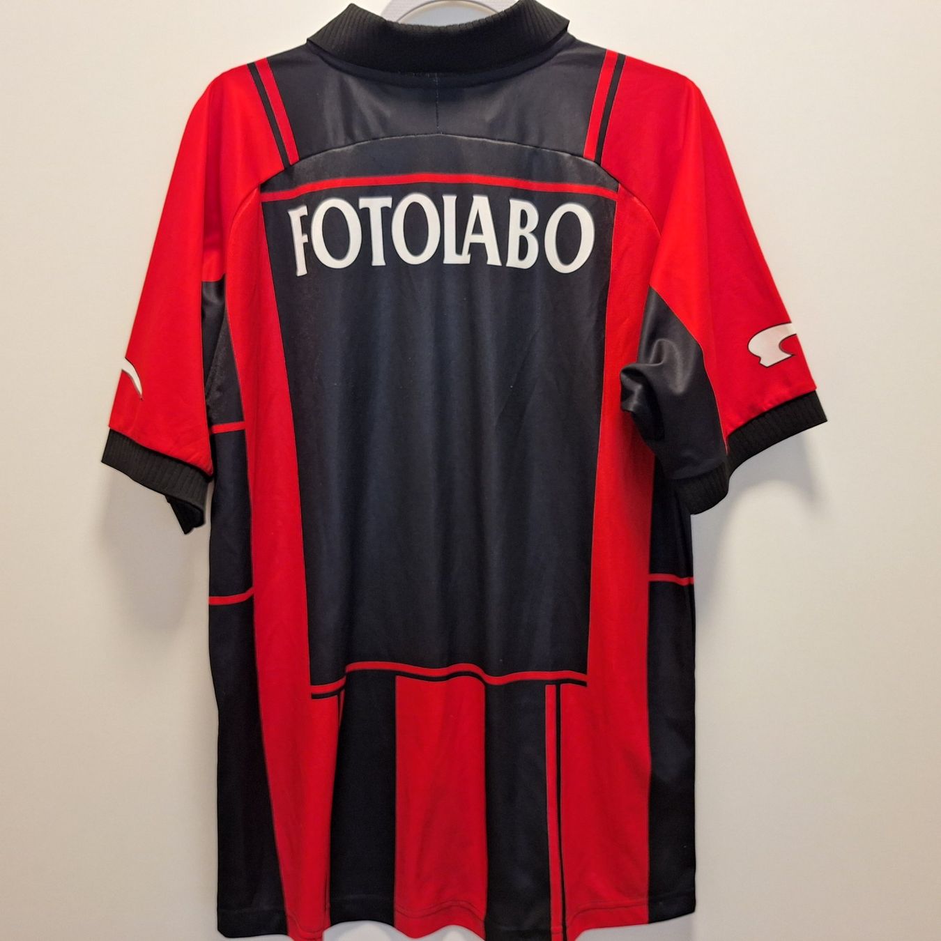 Canottiere & Pantaloni: Kronos Xamax L-XL Home – Usato da Bellinzona venduto da LA-ropa-de-Juan 1