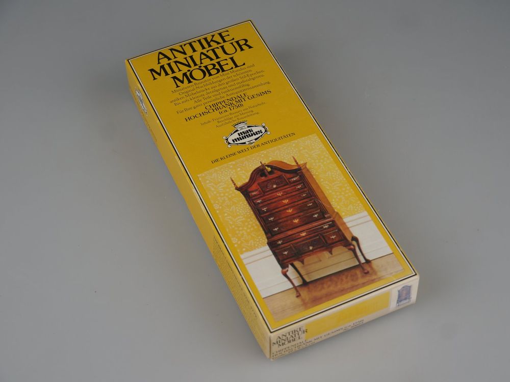 Mini Mundus: 1718 Chippendale Hochschrank Miniatur Möbel (Gebraucht) in ...