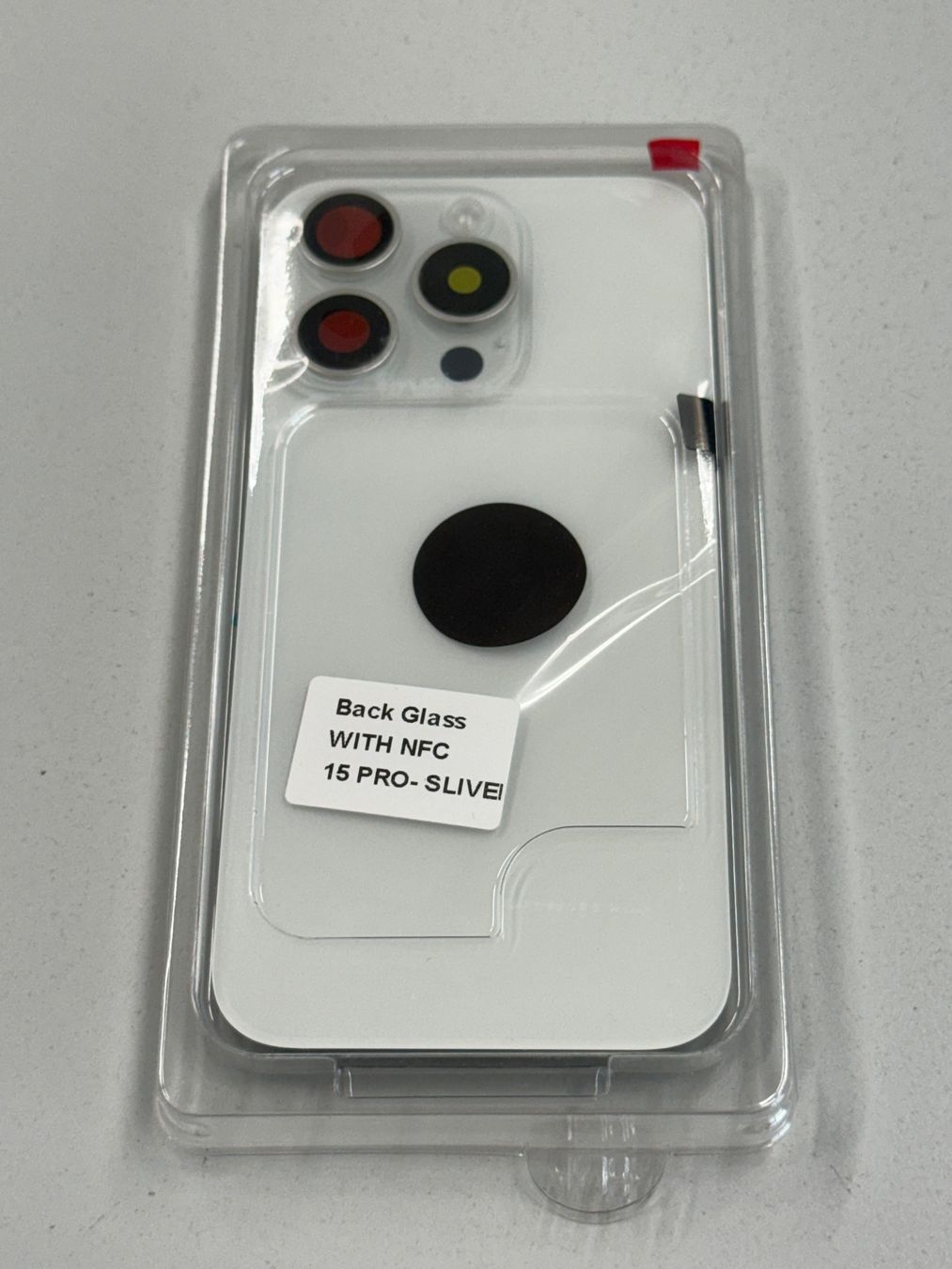 Apple Telefoni cellulari / Smartphones: Vitre Arrière pour iPhone 15 Pro avec NFC | Flash – Nuovo e nell'imballaggio originale da Zug venduto da ElPhone 2