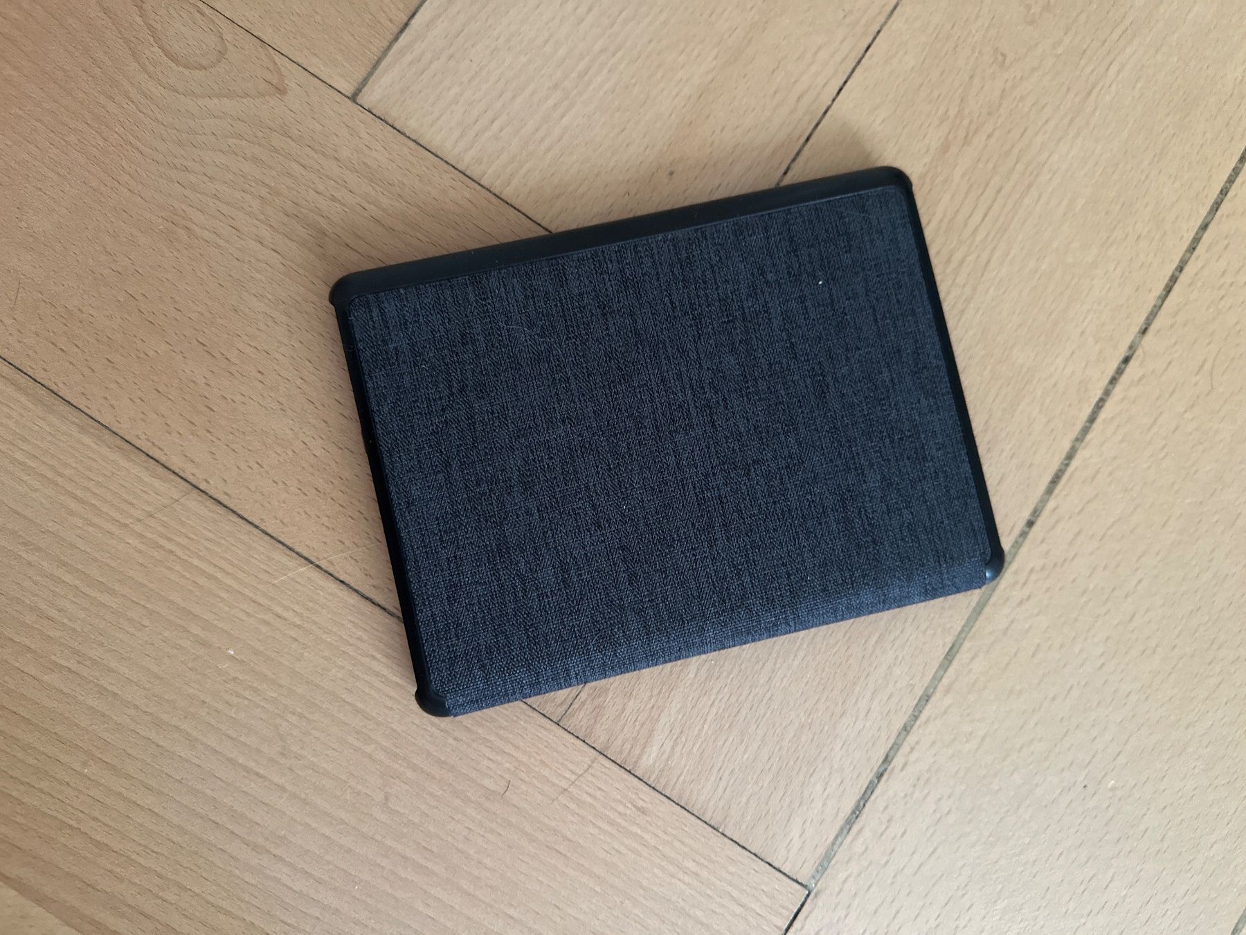 Amazon Tablet PC: Kindle E-Reader mit Hülle guter Zustand – Gebraucht aus Rorschach von mue_6z5z 1