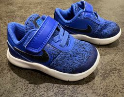 Nike Baby Schuhe Gr. 21