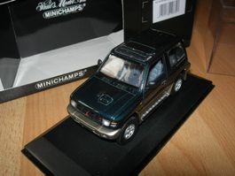 Mitsubishi Pajero SWB Turbo 2800  * Minichamps 1:43