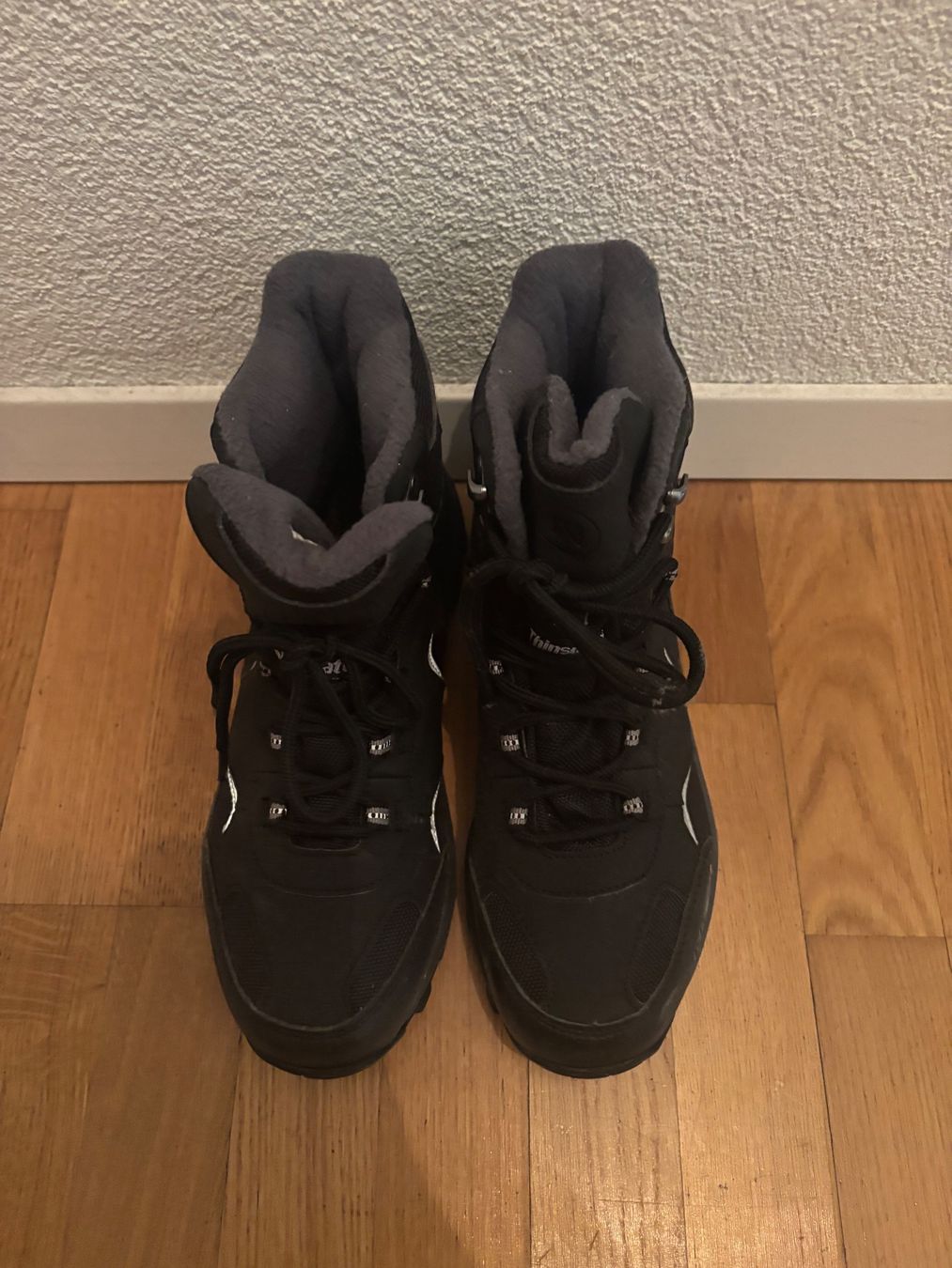 46 Nord Scarpe da donna: Wanderschuhe 46Nord – Usato da Bern venduto da Iuliia_novova