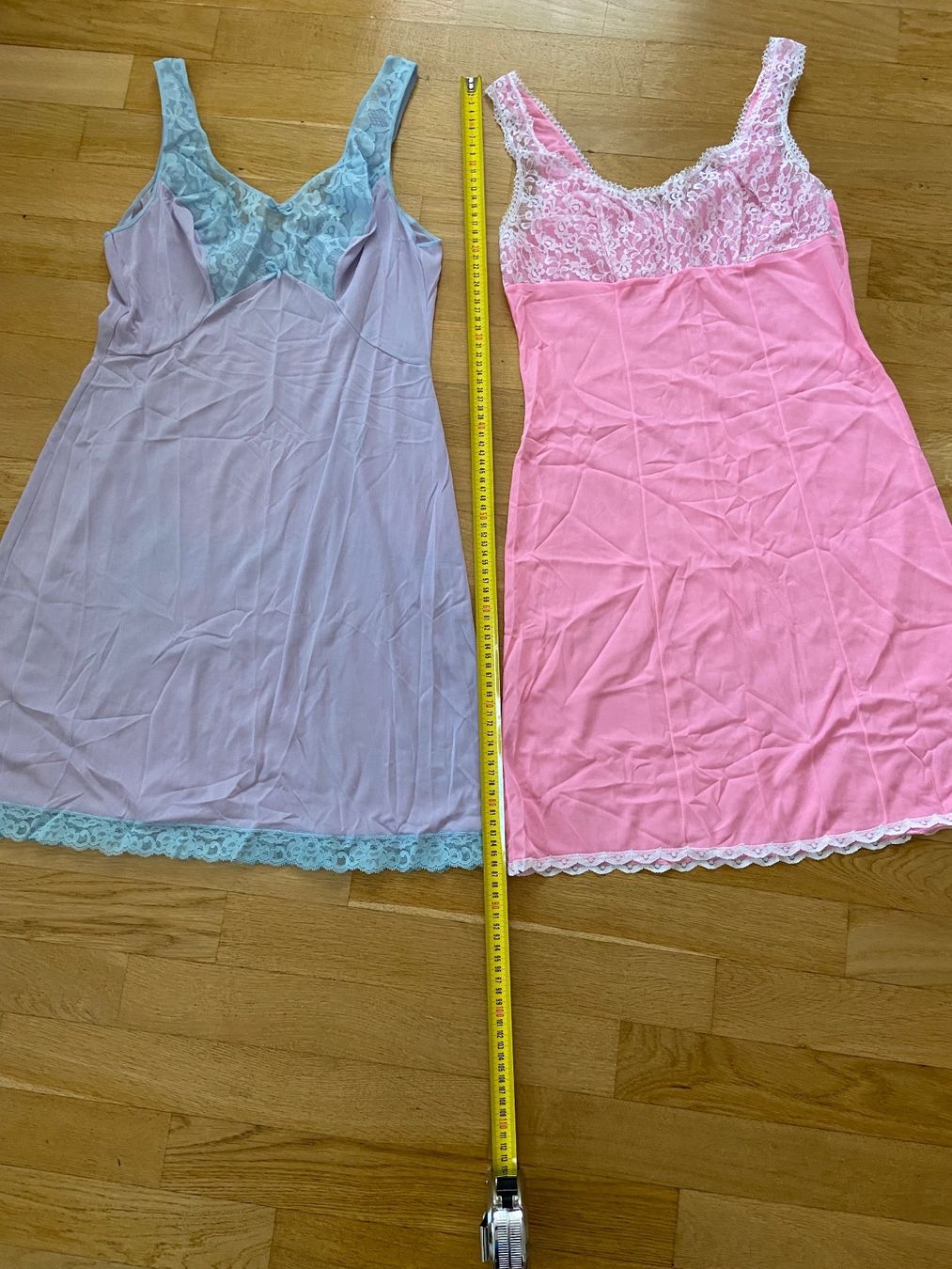 Triumph Negligees & Pigiami: MARKEN NEGLIGEE GRÖSSE M -L – Nuovo (secondo la descrizione) da Zürich venduto da schneeflocke303 1