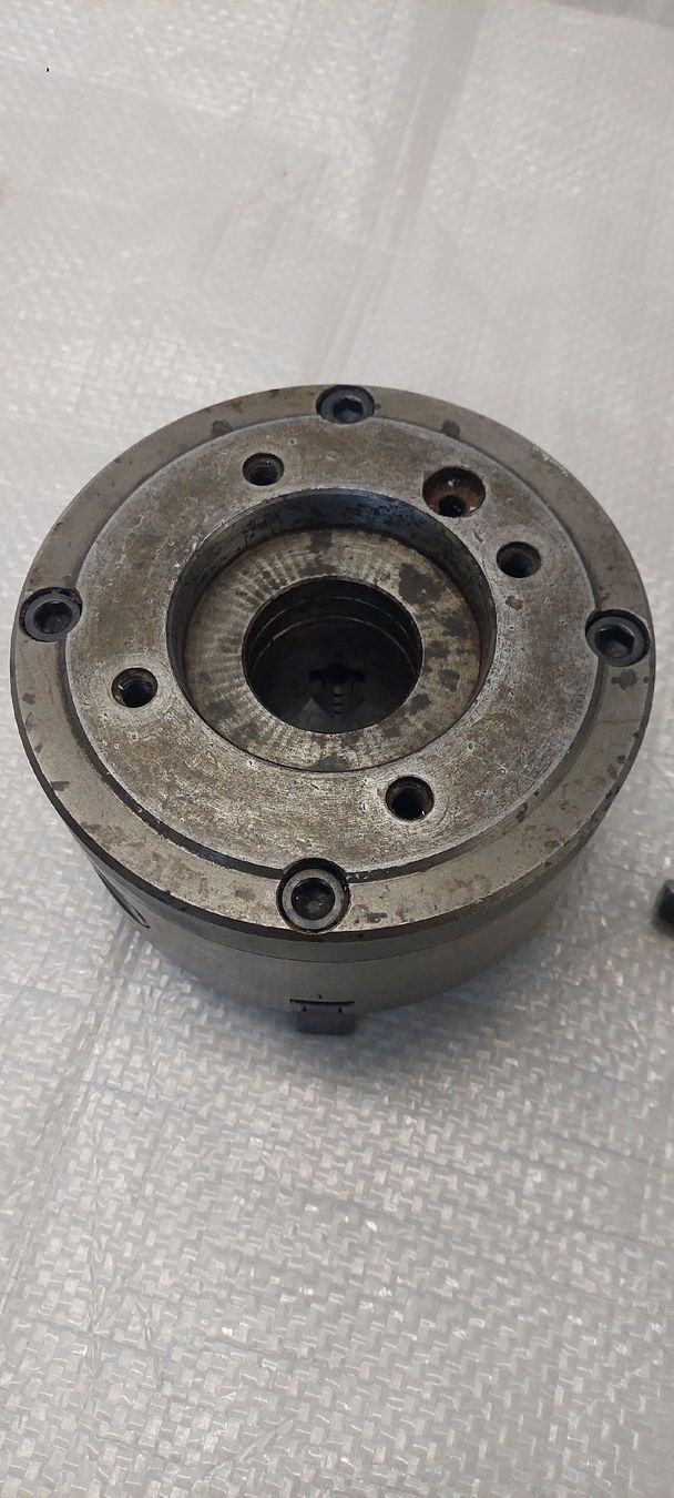 Tutti gli attrezzi: 4 Backenfutter 165mm – Usato da Oberentfelden venduto da hrc600 4
