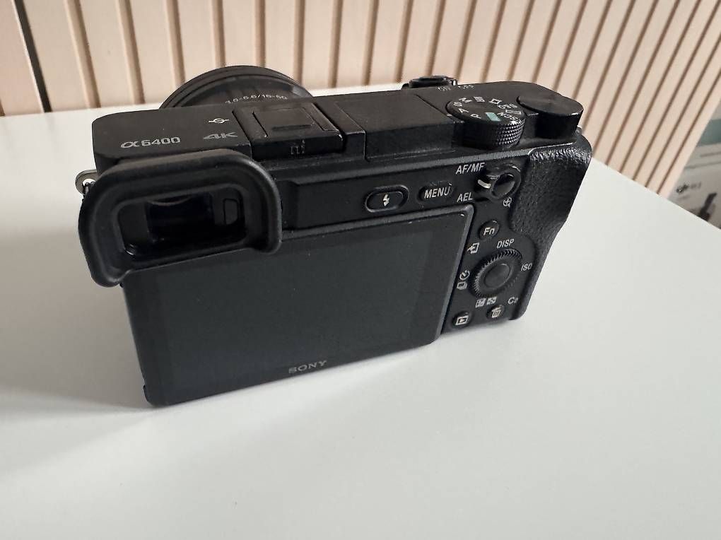 Fotocamera: Sony Alpha 6400 – Usato da Liestal venduto da Linamuni 2