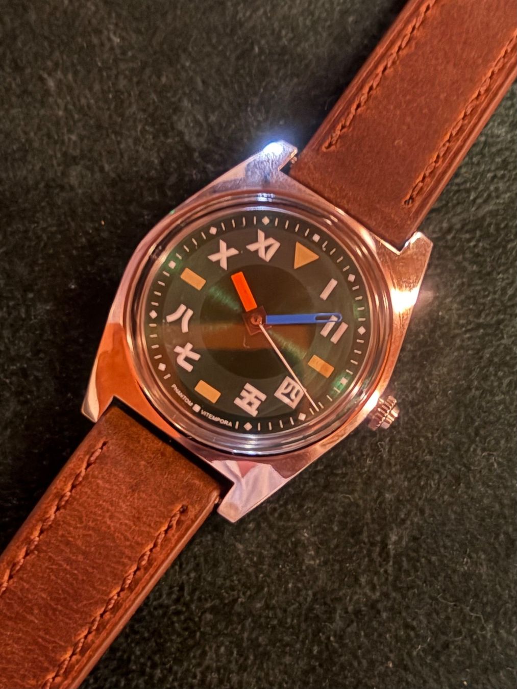 Uhren: The Armoury HK Inspired Mechanical Watch – Gebraucht aus Chêne-Bougeries von Auction-Genevensis 1