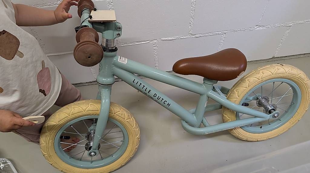Fahrzeuge für Kinder: Laufrad little dutch – Gebraucht aus Egliswil von tabeajasmin