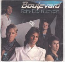 Single7  Boulevard  --  Rainy day in London