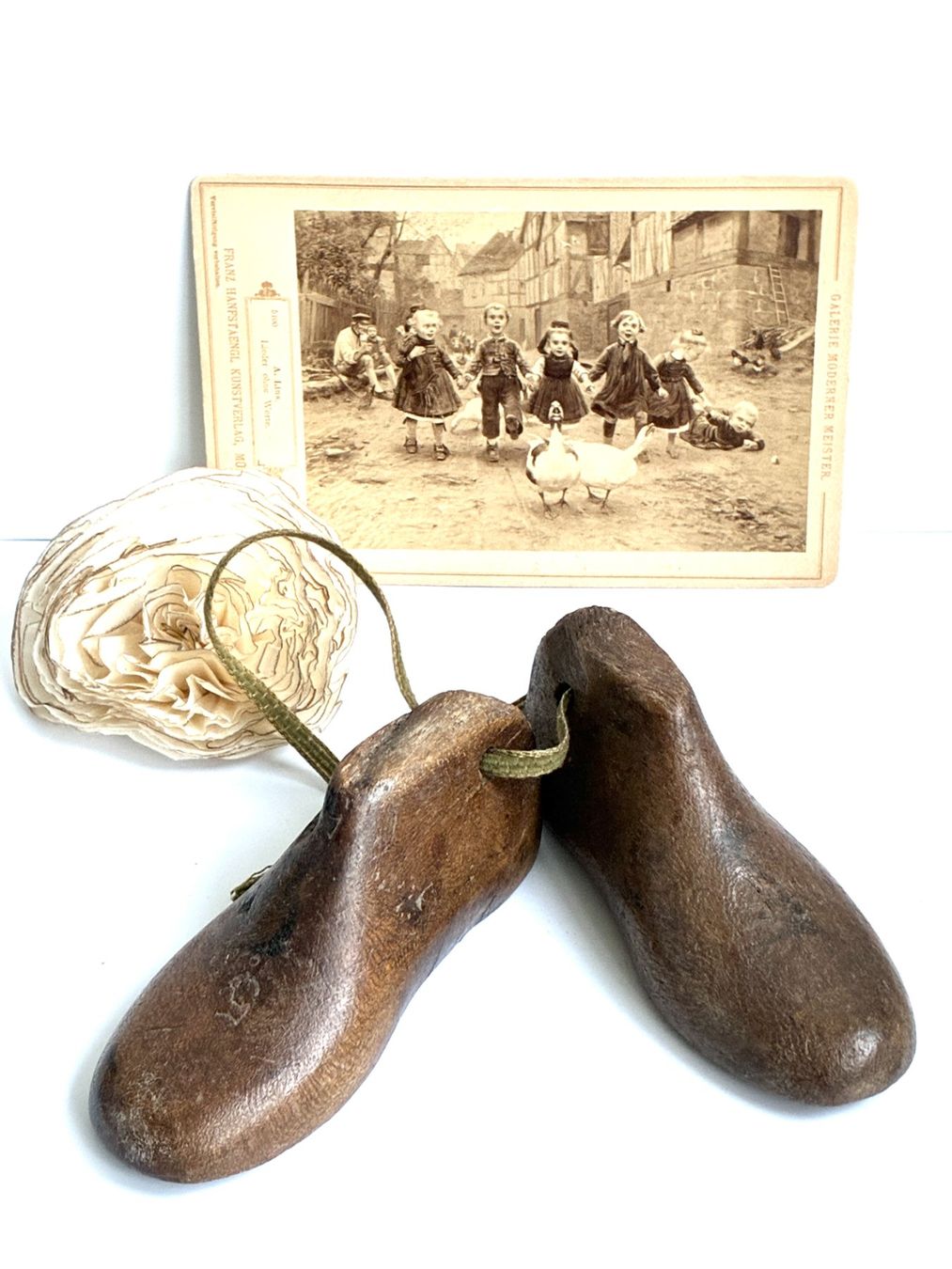 Scarpe per ragazzi: Antike Kinder Holzschuhleisten No.5 – Usato da Kloten venduto da Nephty 9