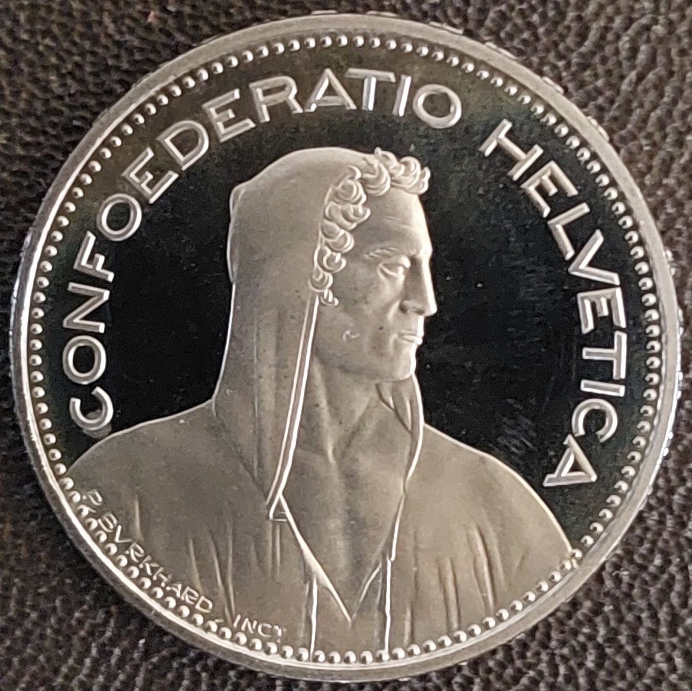 Tutti le monete: 5 Franken 2010 stgl. / aus Münzsatz – Nuovo (secondo la descrizione) da Arch venduto da coinsandmore 1