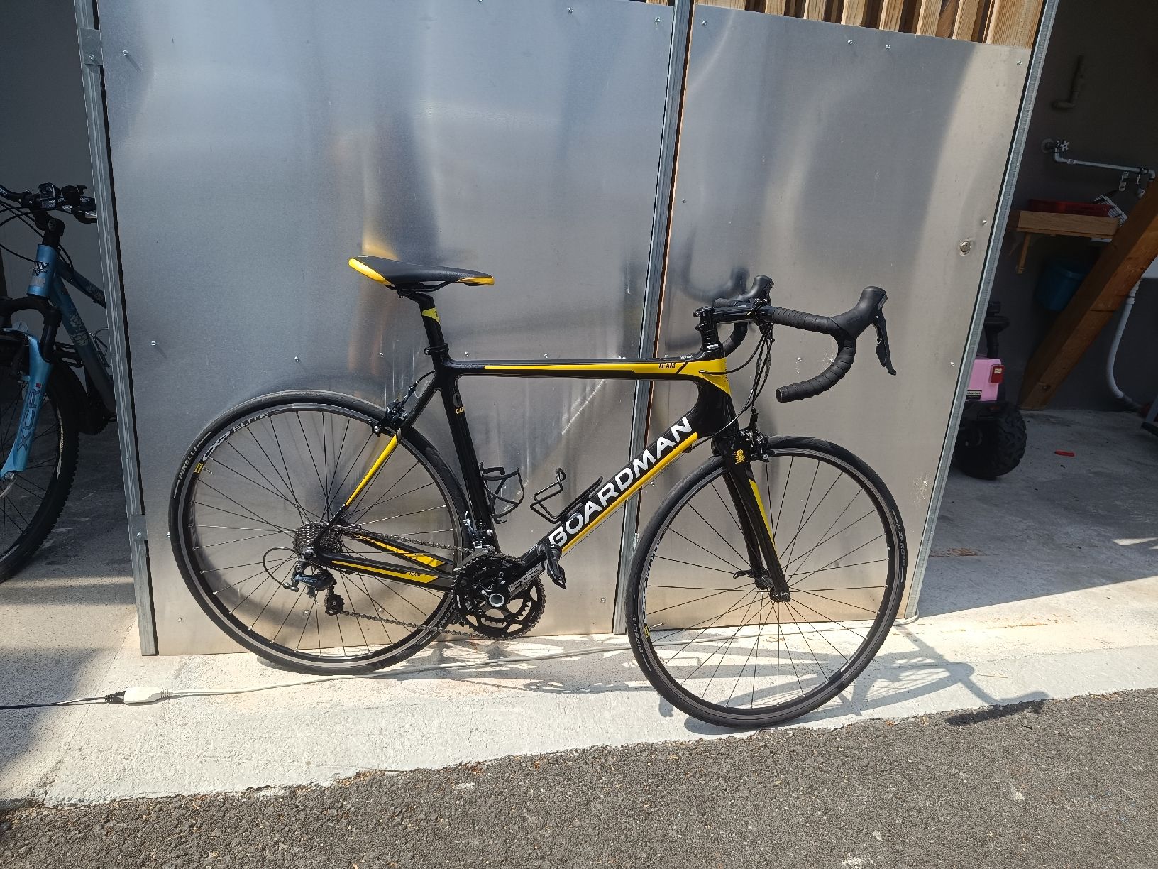 Biciclette: Magnifique vélo carbone Boardman – Usato da Villeneuve VD venduto da Giuliano17