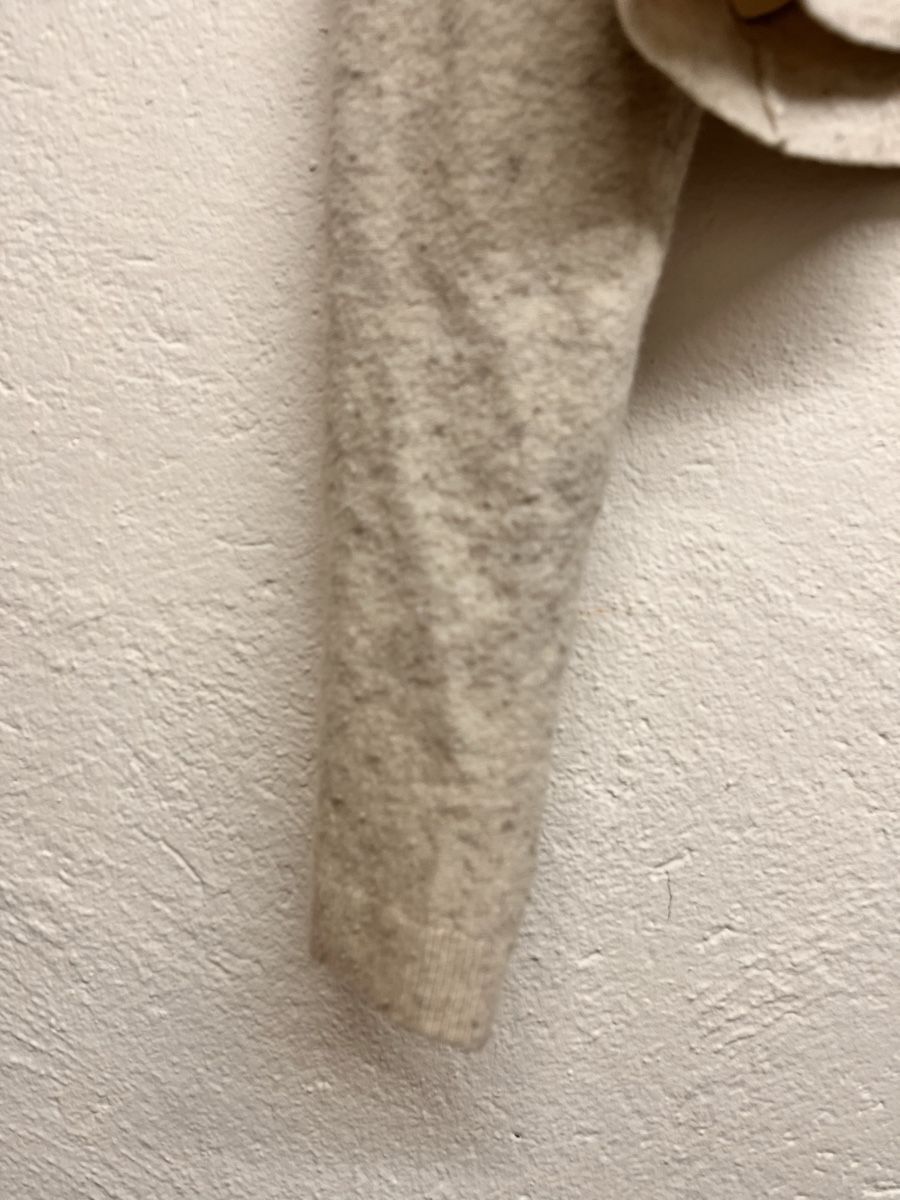 Pullover & Sweatshirts: Wilfred Grey Wool blend Cardigan, Size L – Gebraucht aus Lausanne von Danash 5