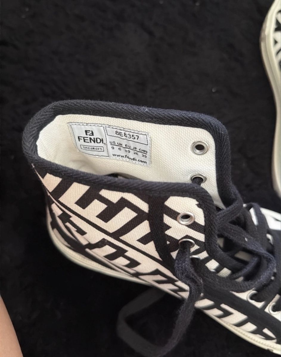 Fendi Scarpe da uomo: Sneakers Fendi – Nuovo (secondo la descrizione) da Genève venduto da bou_2t2s 2