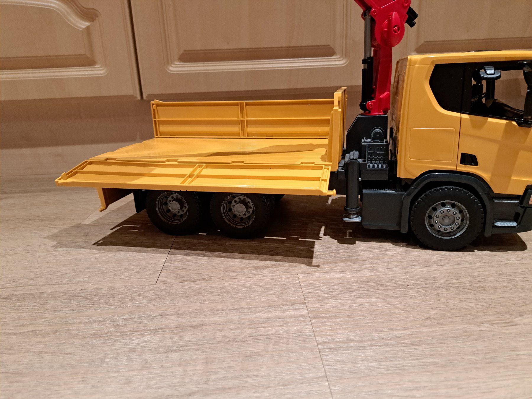 Bruder Jouets: Bruder Kran- Lastwagen – D'occasion à Matten(St.Stephan) par brocanteur86 5
