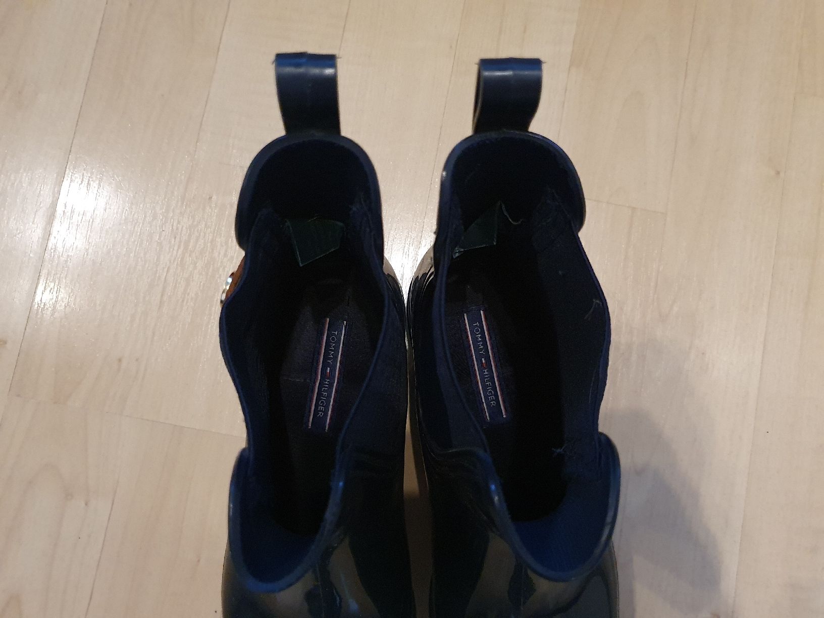 Tommy Hilfiger Damenschuhe: Tommy Hilfiger Gummistiefel Grösse 39 – Neu (gemäss Beschreibung) aus Wettingen von __Dom__ 8