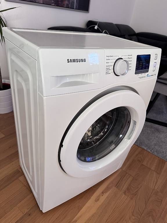 Samsung Machines à laver: Samsung Waschmaschine 6kg – D'occasion à Neuenhof par Milica_ 1