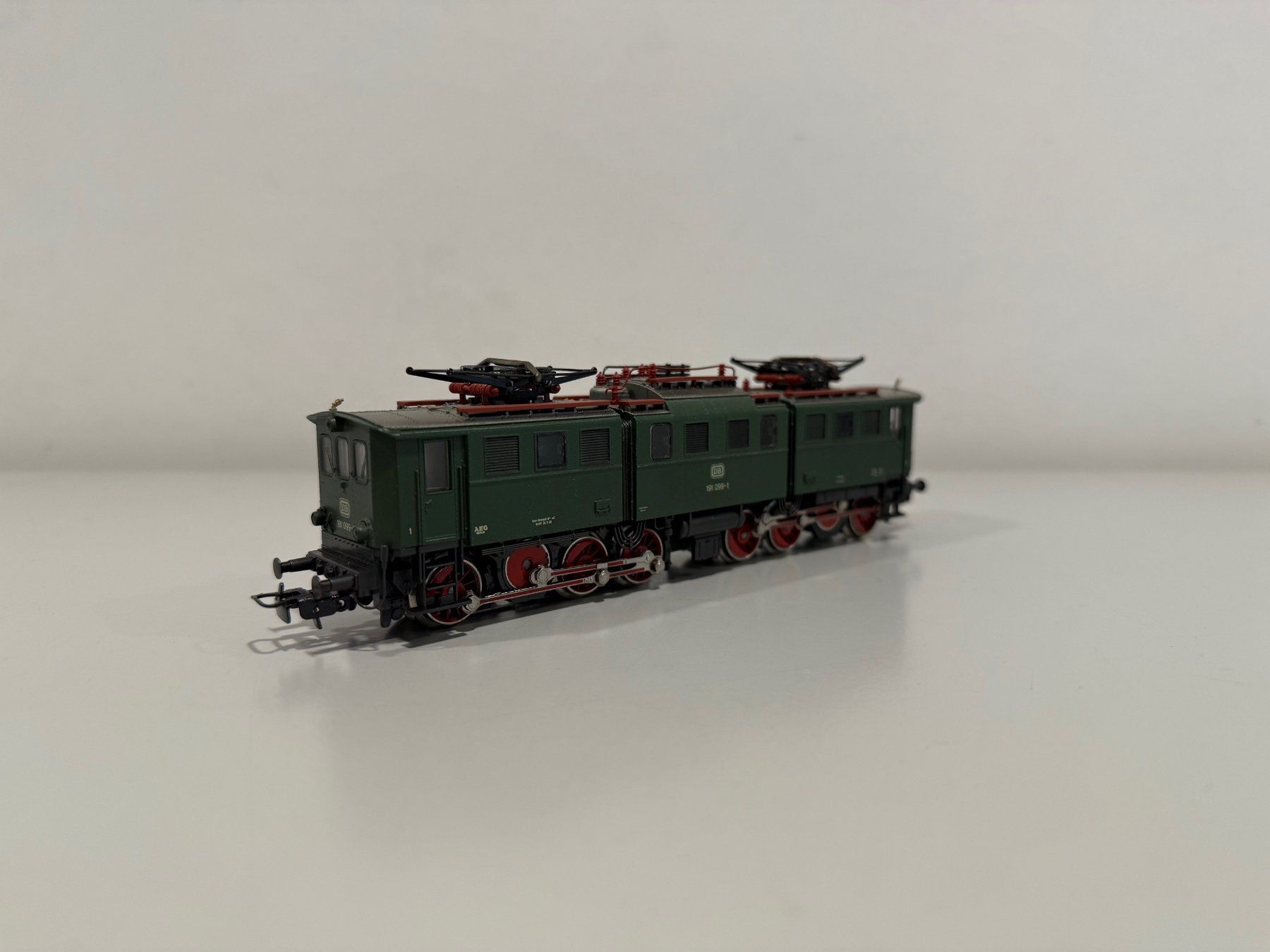 Märklin Modellini di ferrovie: Elektrolokomotive BR 191 der DB – Nuovo (secondo la descrizione) da Oftringen venduto da Pgi 3