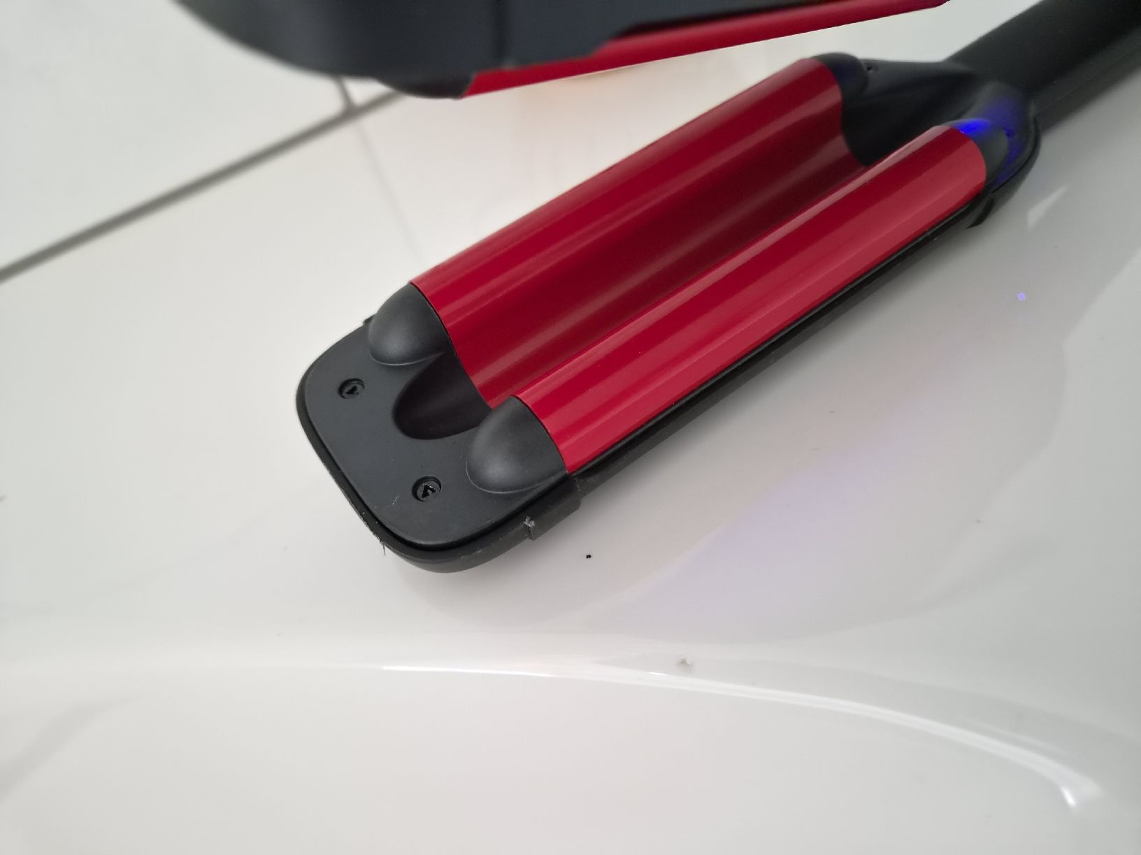 Piastre & Arricciacapelli: Valera Wave Master Ionic, Top Zustand für Beach Waves! – Nuovo (secondo la descrizione) da Rothrist venduto da gab_5dwb 5