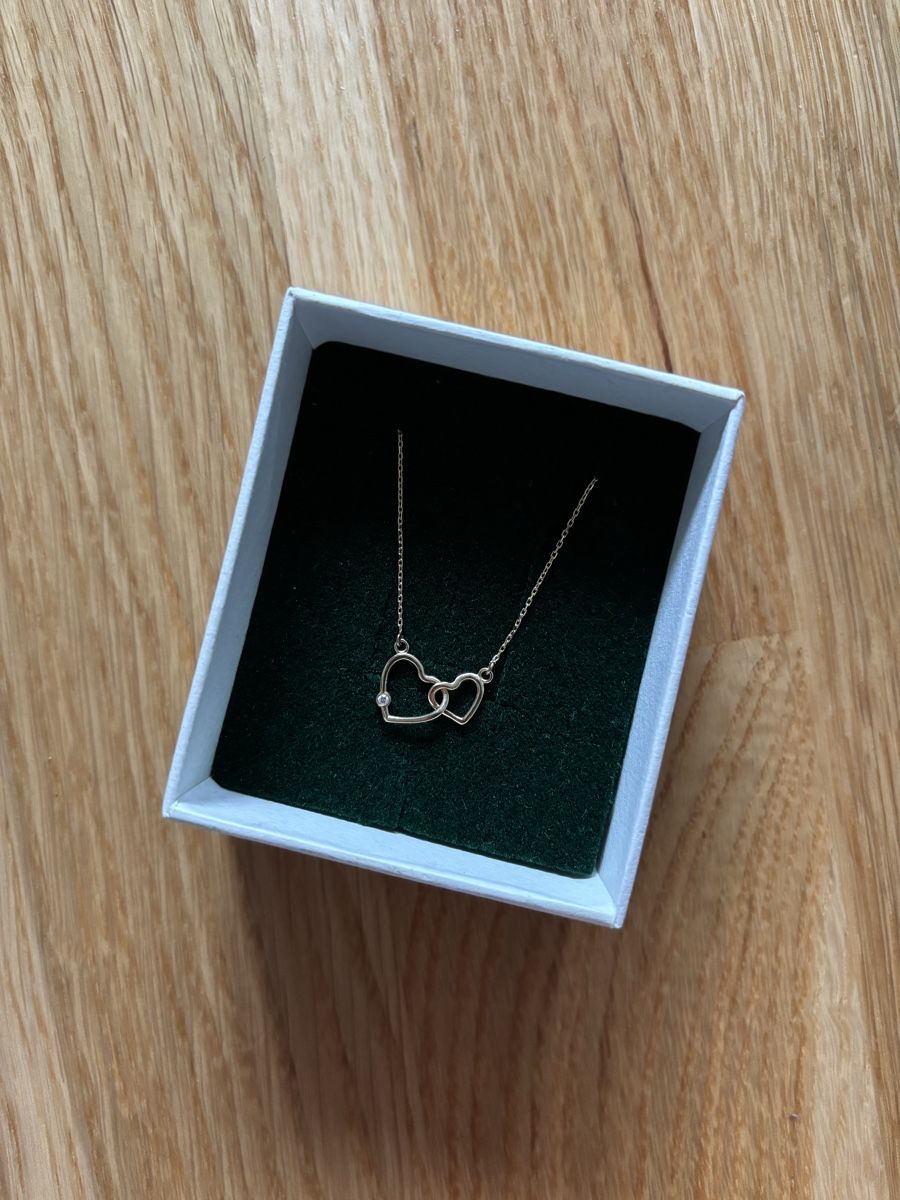 Catenine: Goldkette mit zwei Herzen – Nuovo (secondo la descrizione) da Bern venduto da Elena_M