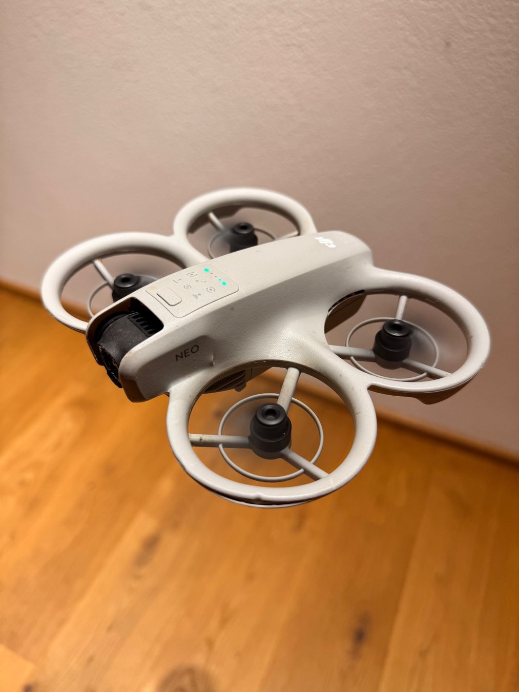 DJI Modellismo RC: Dji Neo Drohne – Usato da Zofingen venduto da miwehr