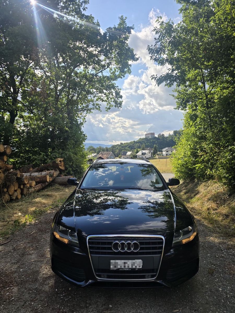 Audi Autos: AUDI A4 Avant 2.0 TDI – D'occasion à Prilly par VESKO79 1