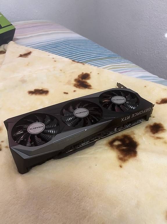 Nvidia Schede grafiche: Nvidia RTX 3070 8gb GIGABYTE – Nuovo (secondo la descrizione) da Ibach venduto da Alon06 1