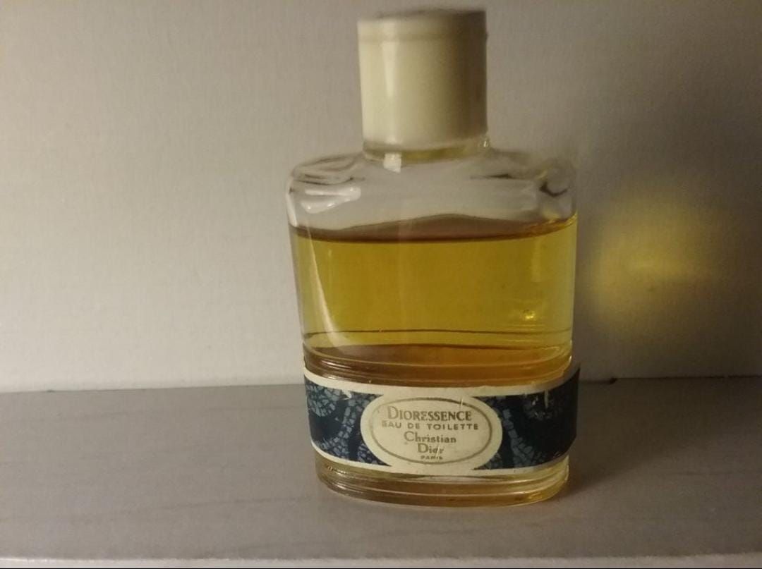 Dior Parfum & Eau de Toilette: DIOR "Dioressence" – Gebraucht aus Kestenholz von Porsche117