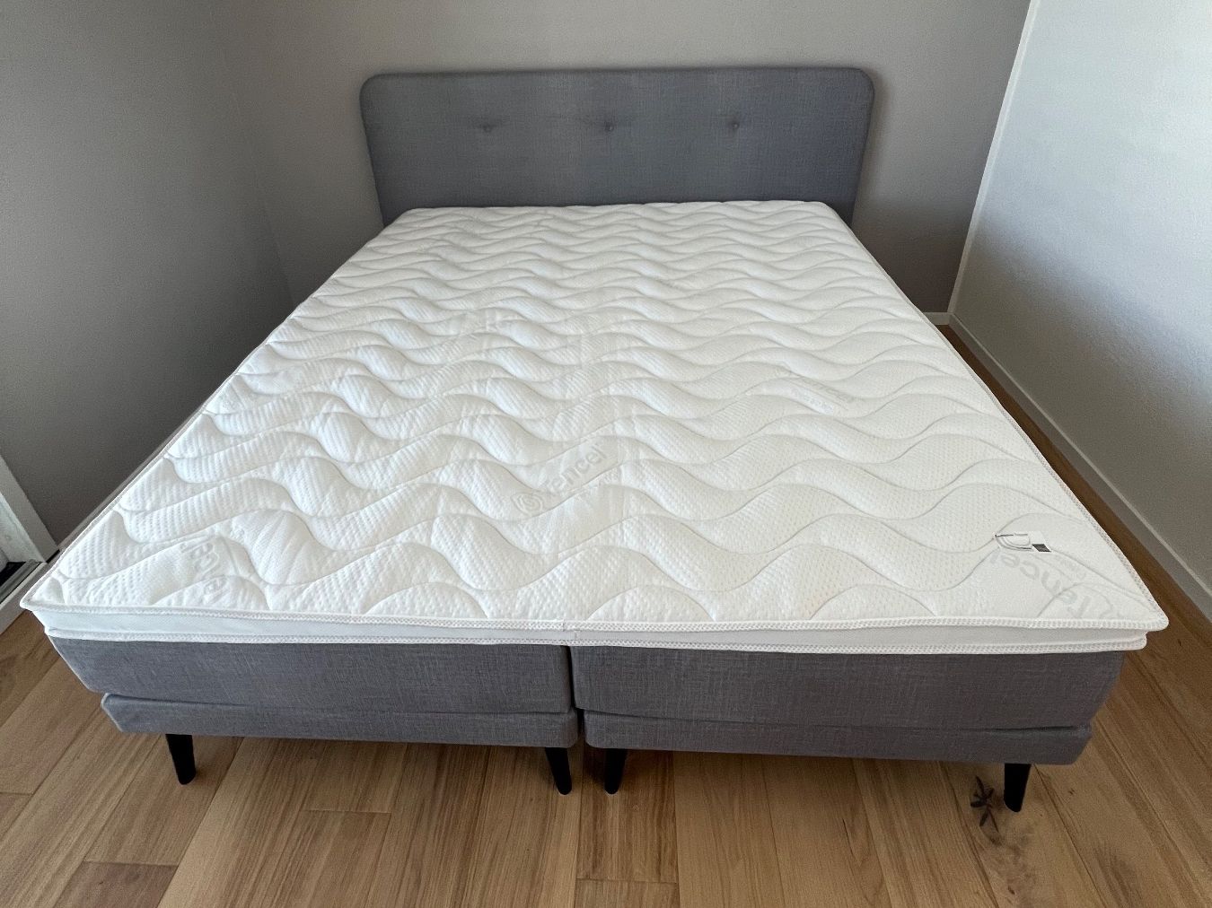 Betten: Neuwertiges Premium Boxspringbett 180x200 – Neu (gemäss Beschreibung) aus Volketswil von xenia19986a 3