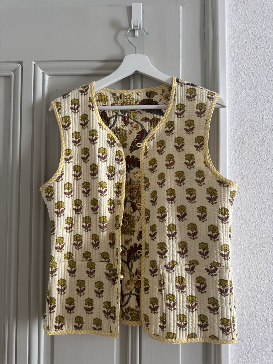 Gilets & Westen: Gilet réversible  – Gebraucht aus Petit-Lancy von Wendy.vw