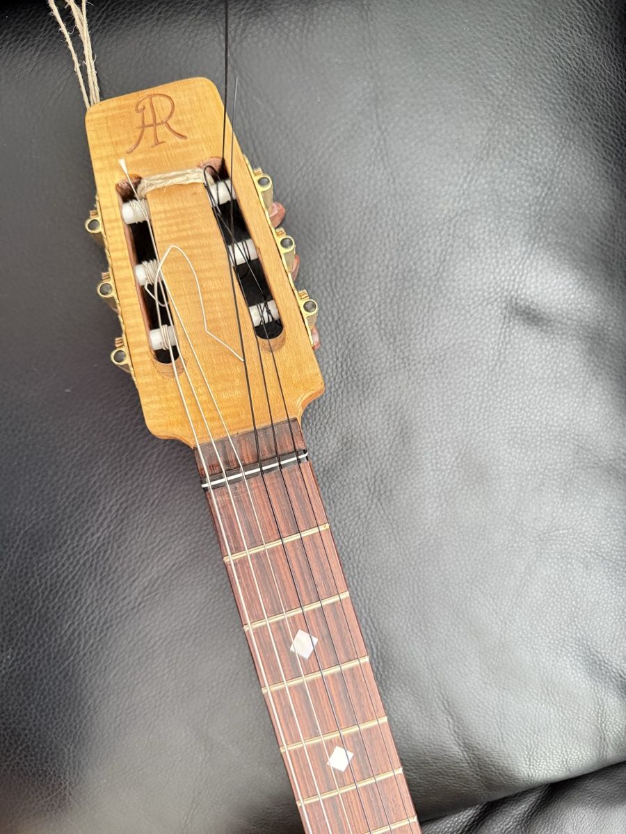 Strumenti musicali: Alte Gitarre Klassik Gitarre – Usato da Goldach venduto da Donpancho 2