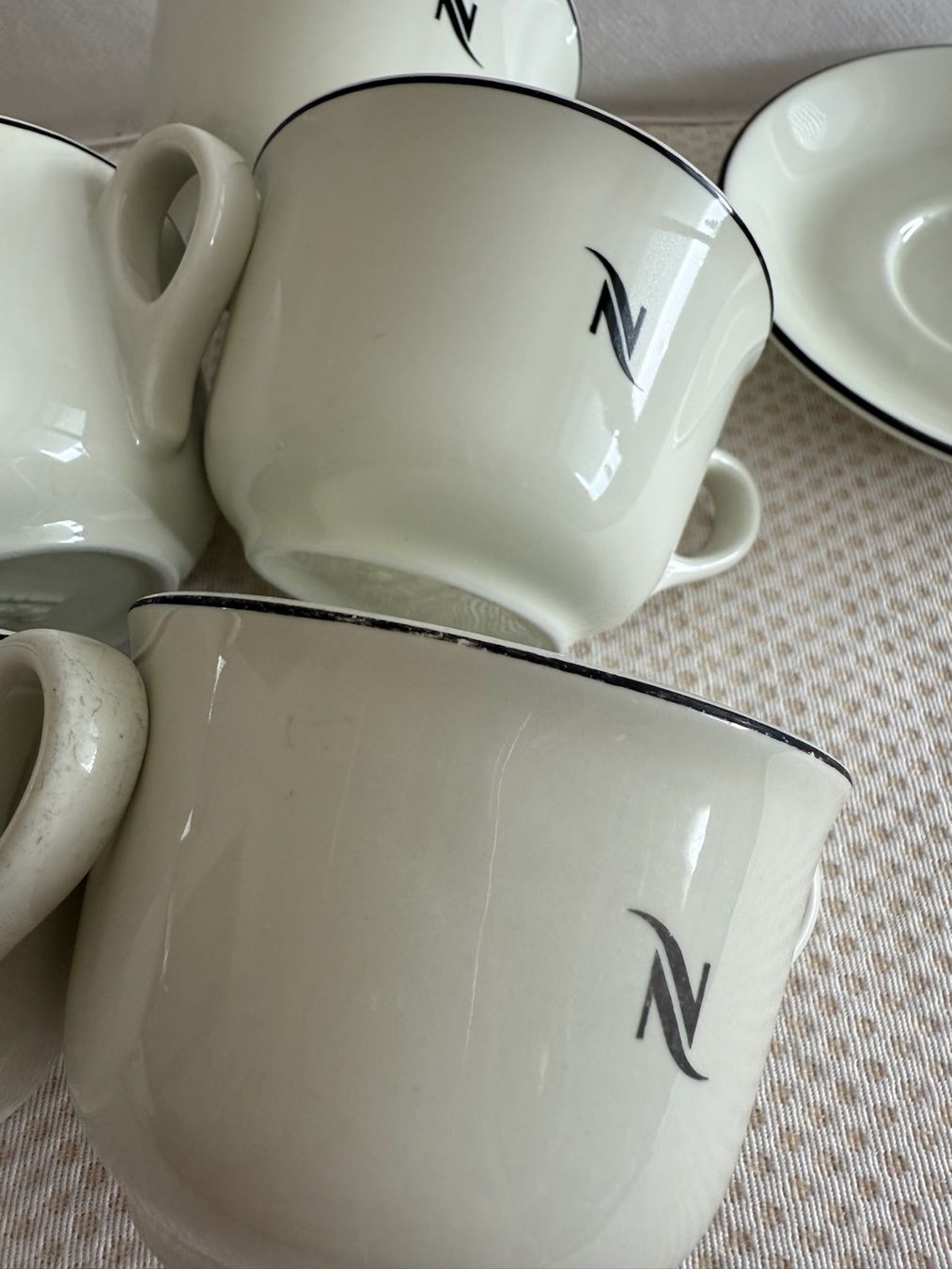 Nespresso Tazze: Nespresso - N - tasses cappuccino – Usato da Sion venduto da accroshoes 4